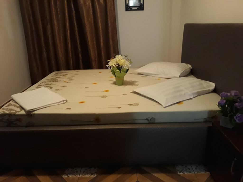 Hotel Stars Bukares Bagian luar foto