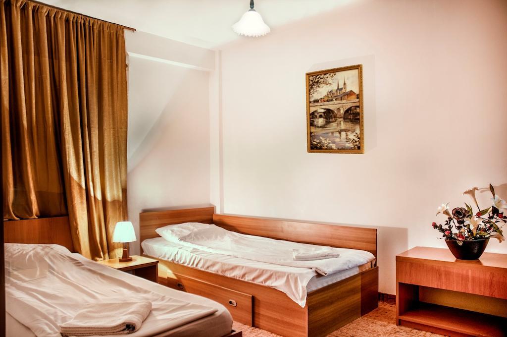 Hotel Stars Bukares Ruang foto